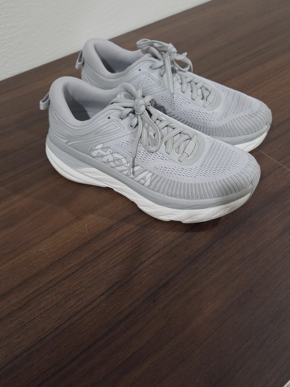 Hoka BONDI 7, Size 7.5